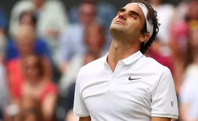 Roger-Federer-Triste-1920-5