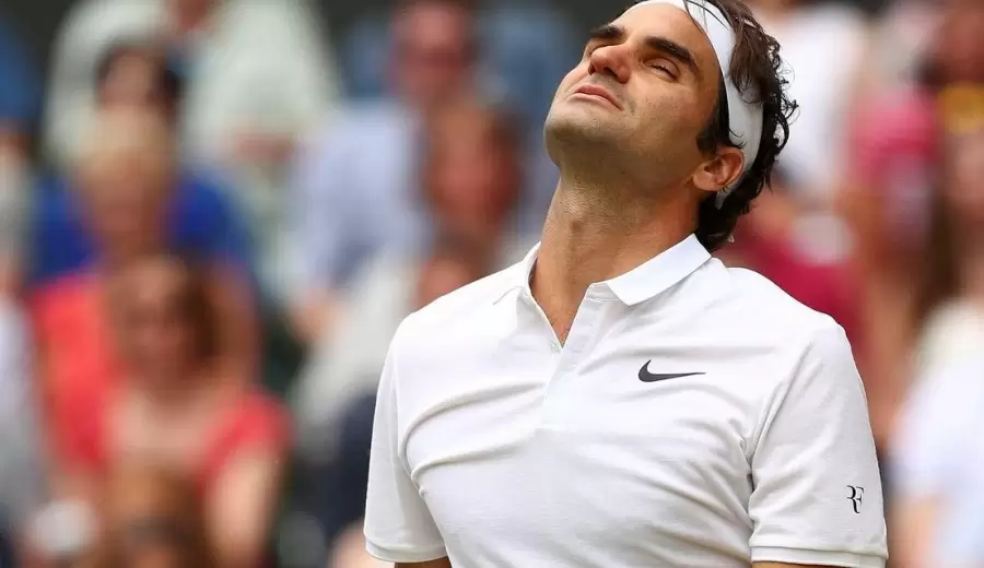 Roger-Federer-Triste-1920-5