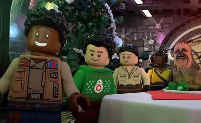 the-lego-star-wars-holiday-special-interview-finn-poe-rose-lando-chewie-4h8f9ge