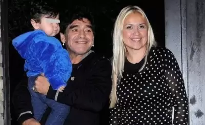 Maradona-Diego-Dieguito-y-Ojeda-(1)