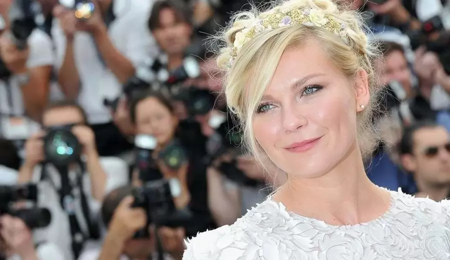 kirsten-dunst--esta-comprometida-jpg.