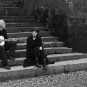 David Gilmour lanz su nuevo tema "Between Two Points"  junto a Romany Gilmour