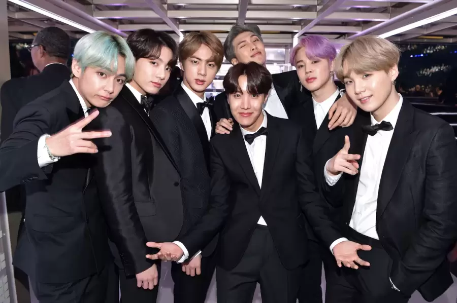 Se viene una colaboraci�n entre BTS y Peso Pluma
