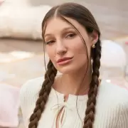 Yami Safdie est� imparable con su nuevo tema