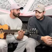 Santa Musa y Alkilados lanzan "Biograf�a"