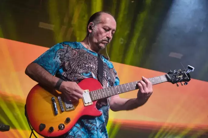 Tony M�ndez