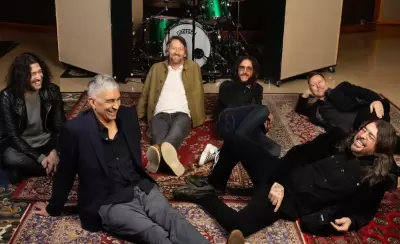 FOO FIGHTERS