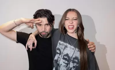 Skrillex y Young Miko