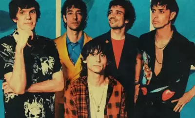 THE STROKES