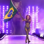 Shakira hizo historia ante 2 millones de fan�ticos en Brasil