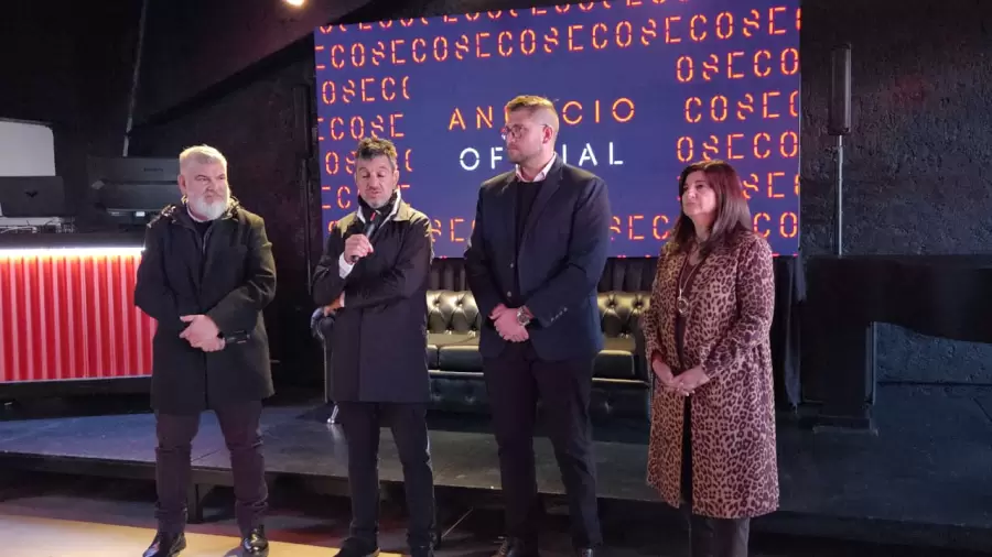 Representantes de la produccion y autoridades del gobierno de Mendoza